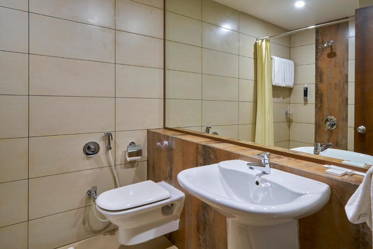 Hotel 3 Leaves Kolhapur Εξωτερικό φωτογραφία